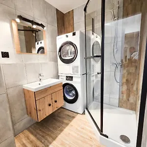 https://apartament-sidemka-self-check-in.hotelswroclaw.com