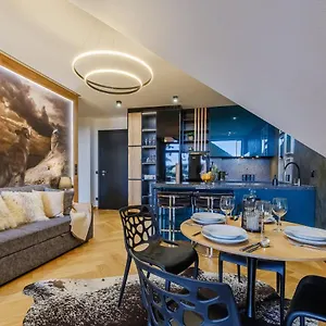 https://apartament-wataha-z-bezpatnym-jacuzzi-saun-oraz.zakopanehotels.org
