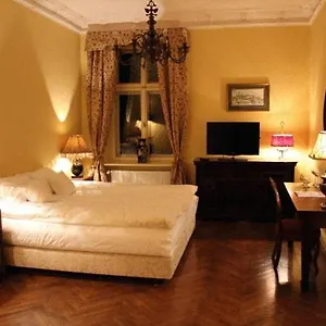 https://cracow-apartments-24.krakowhotelspoland.com
